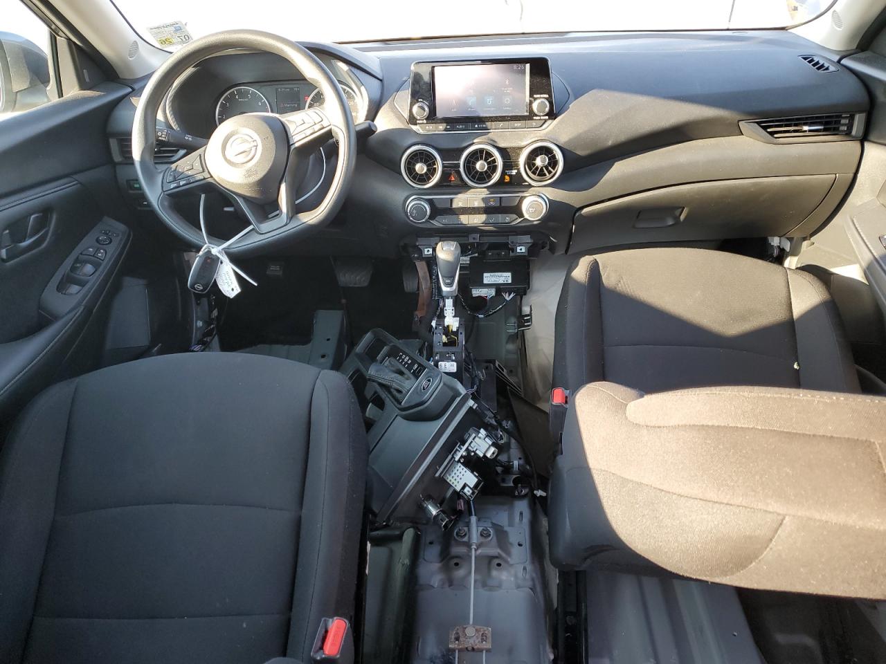 2024 Nissan Sentra - Image 8