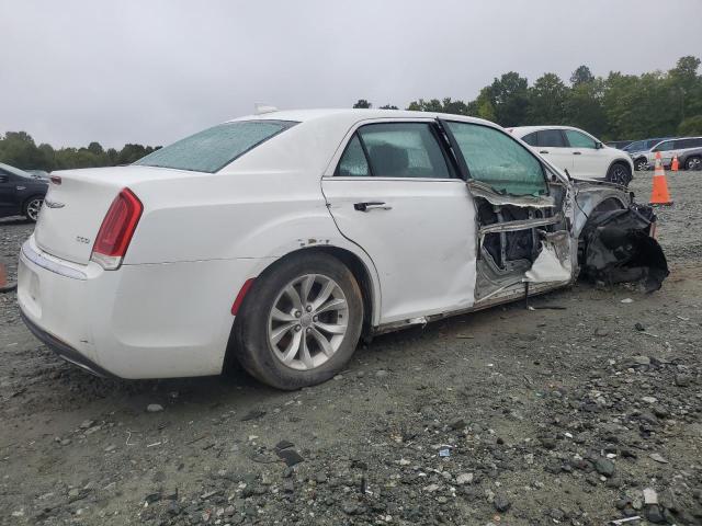  CHRYSLER 300 2016 White