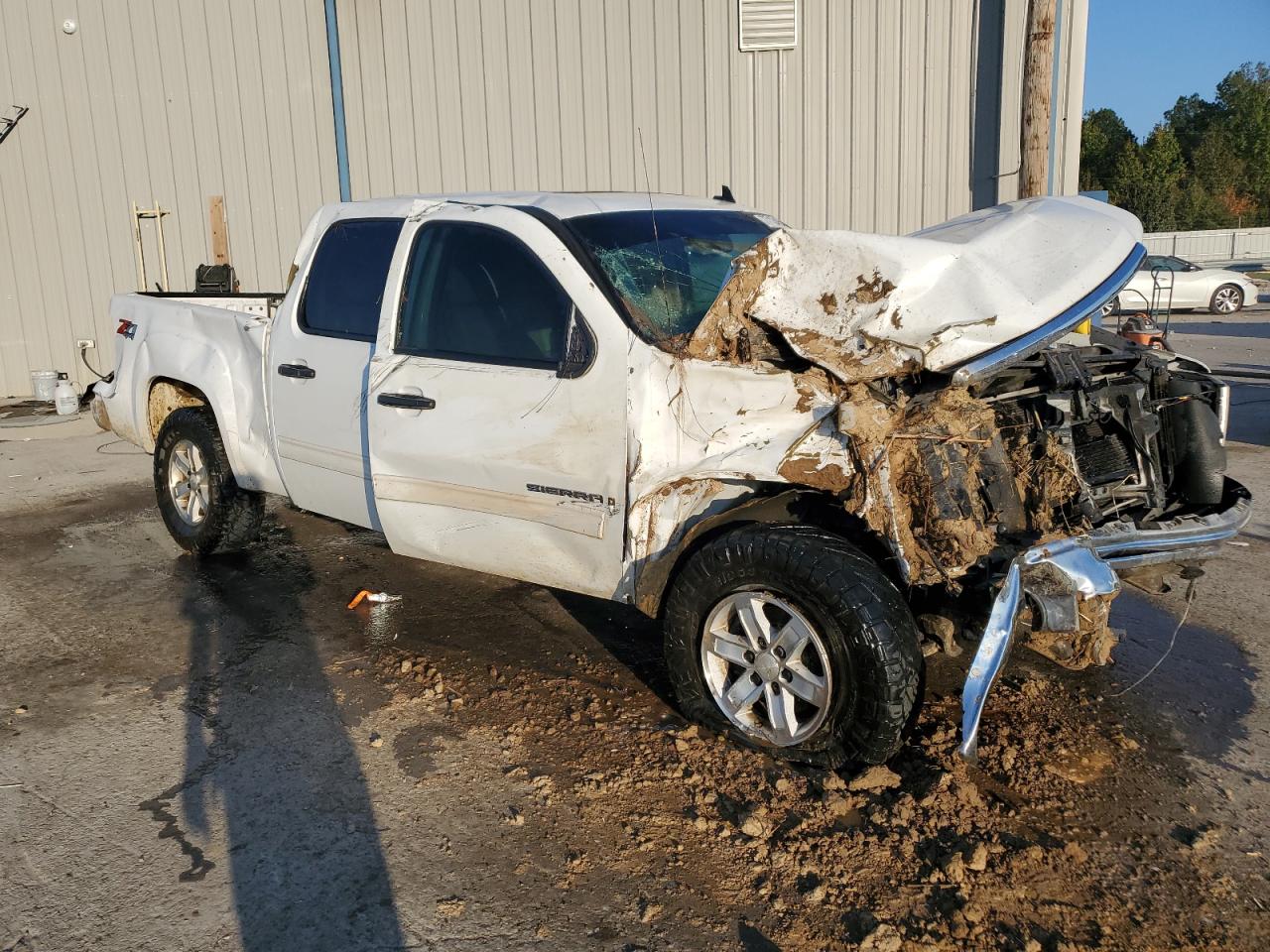 2009 GMC Sierra - Image 4