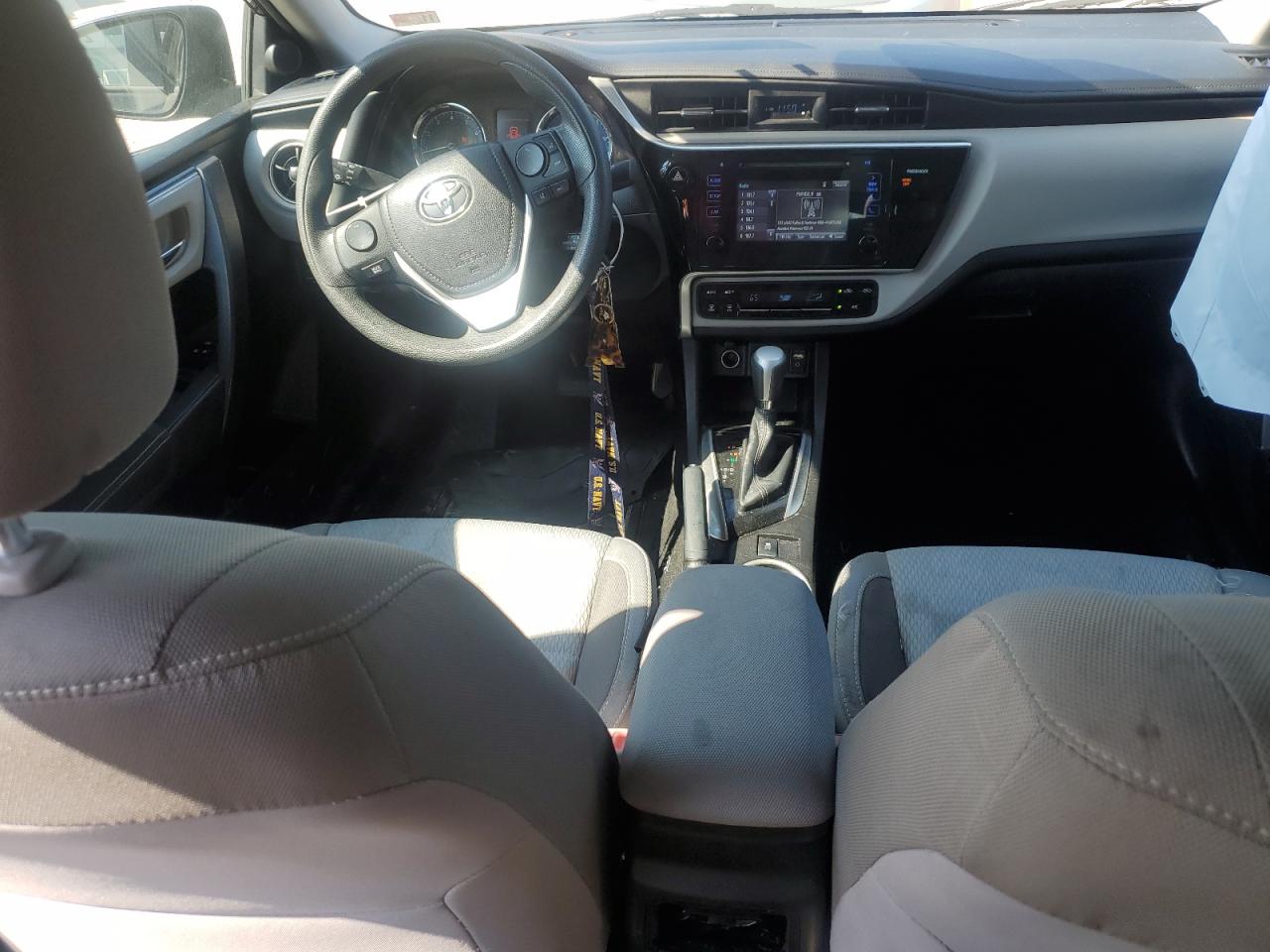 2017 Toyota Corolla - Image 8