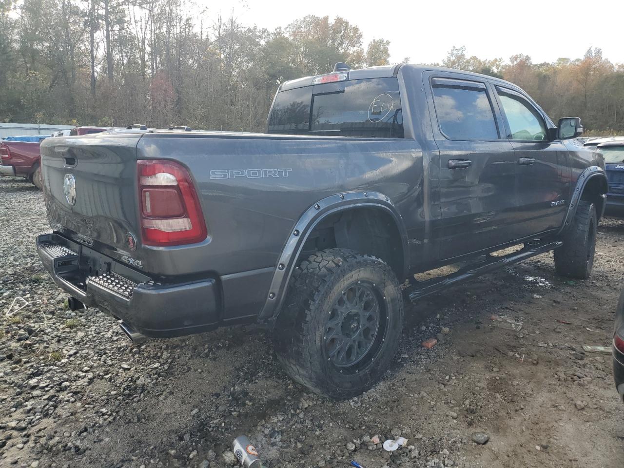 2021 RAM 1500 - Image 3