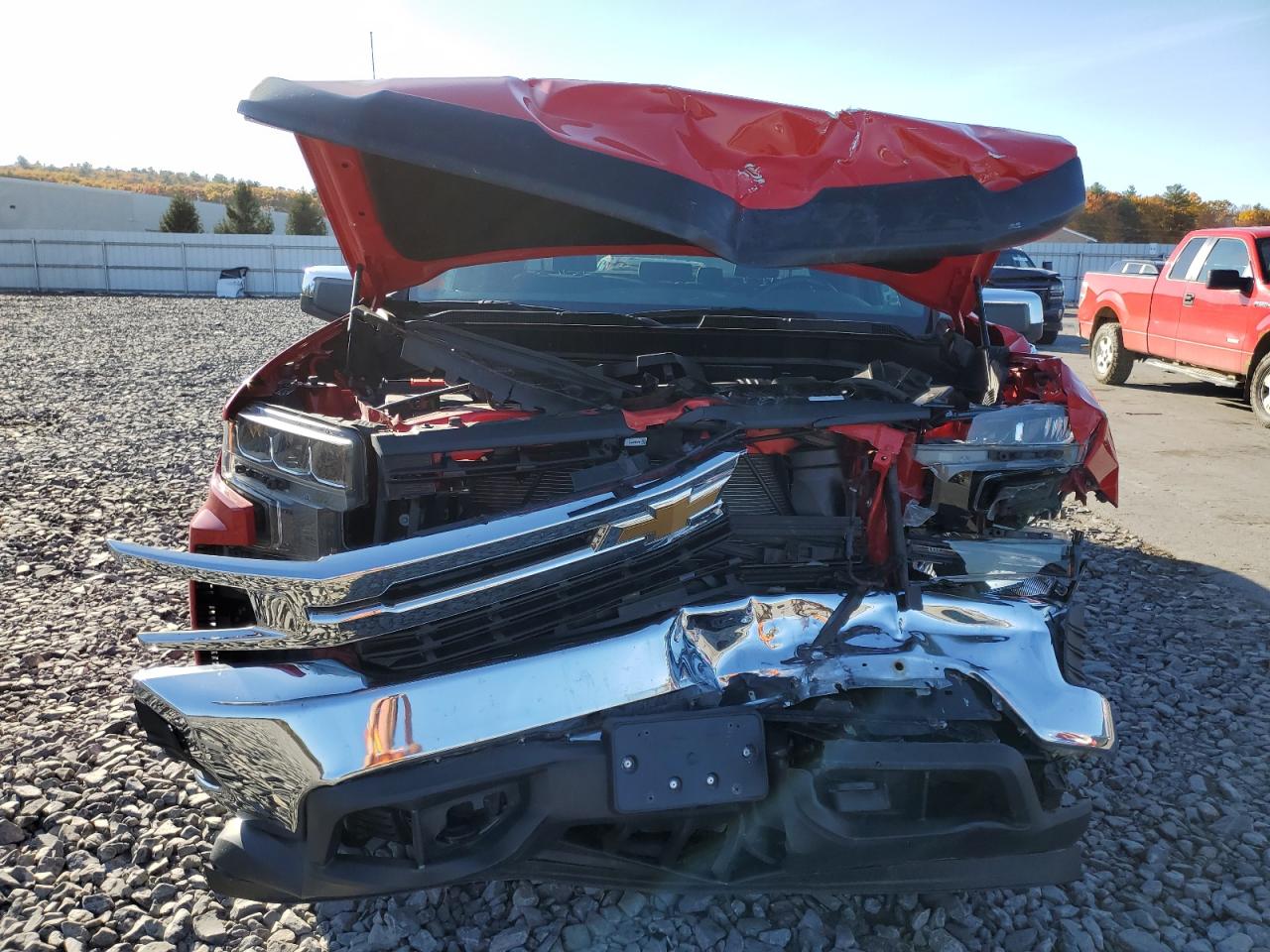 2019 Chevrolet Silverado - Image 5