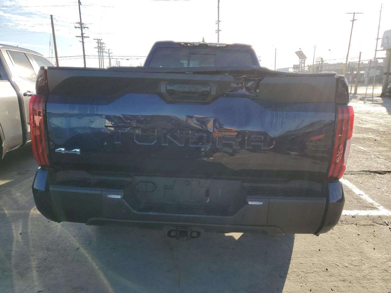 2022 Toyota Tundra Double Cab Sr VIN: 5TFLA5GD7NX001242 Lot: 77819574