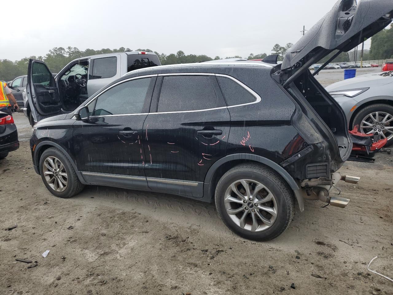 2017 Lincoln MKC - Image 2