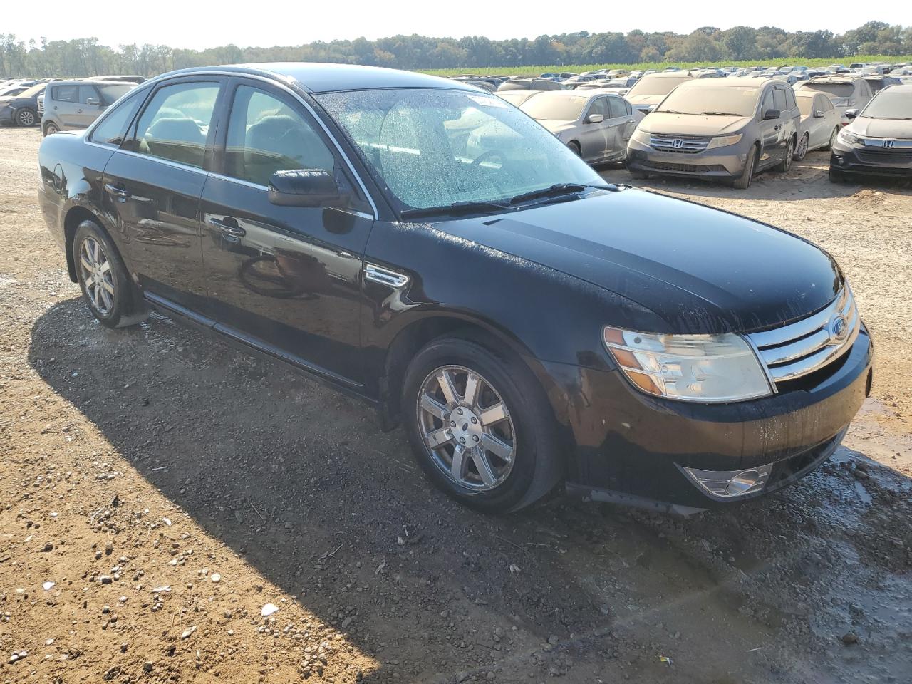 2008 Ford Taurus - Image 4