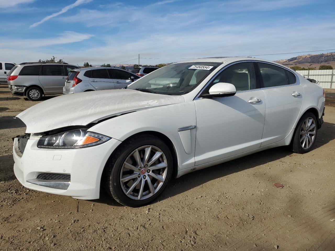 VIN SAJWA0FS1FPU87579 2015 JAGUAR XF no.1