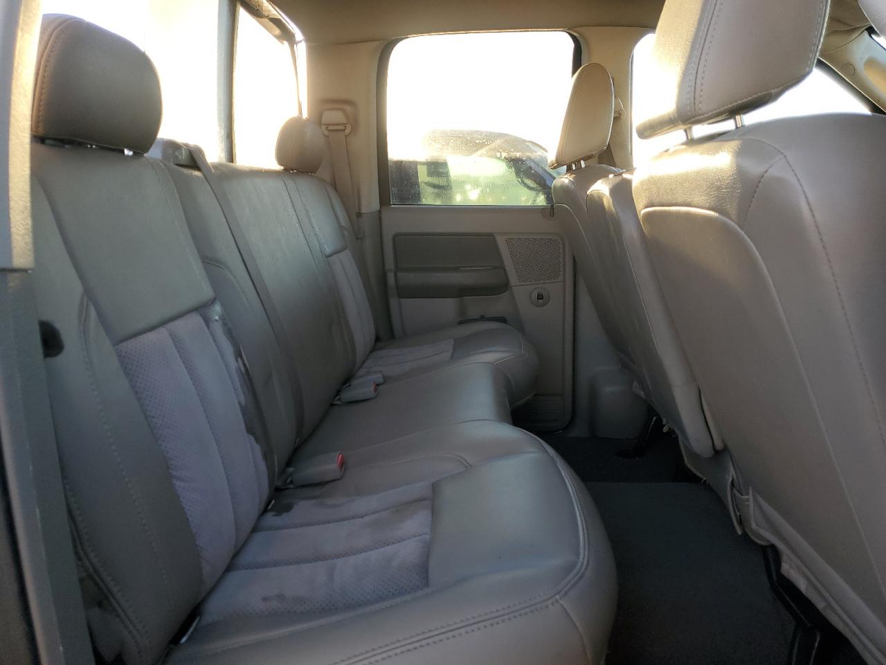 2008 Dodge RAM - Image 10