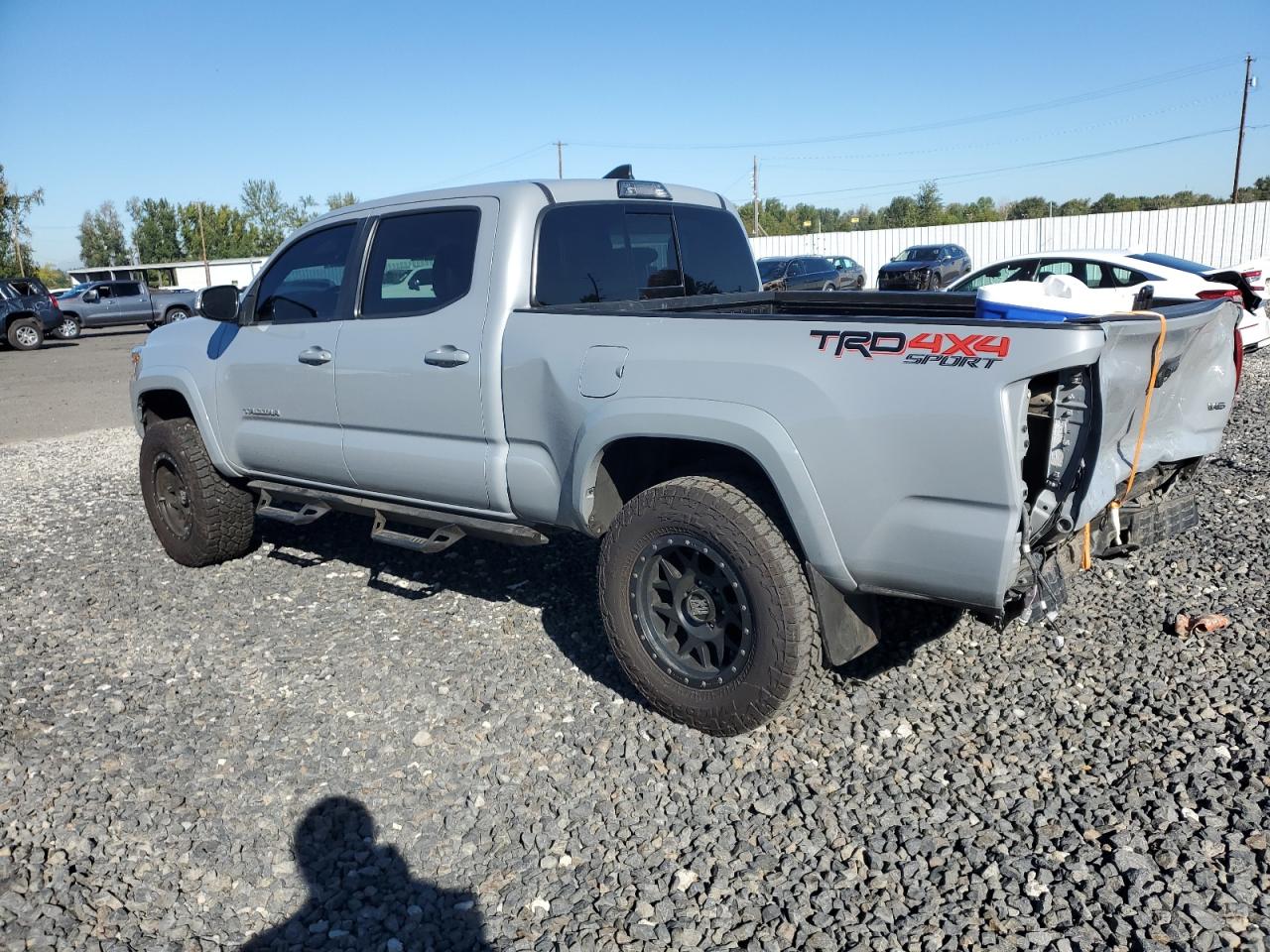 2019 Toyota Tacoma - Image 2
