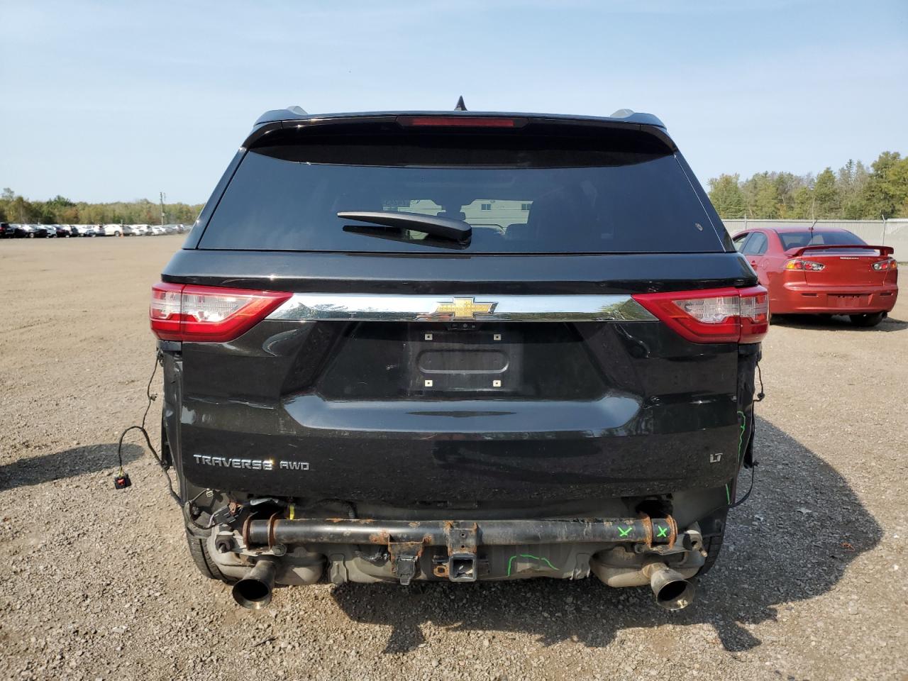 1GNEVHKW1JJ213694 2018 Chevrolet Traverse Lt