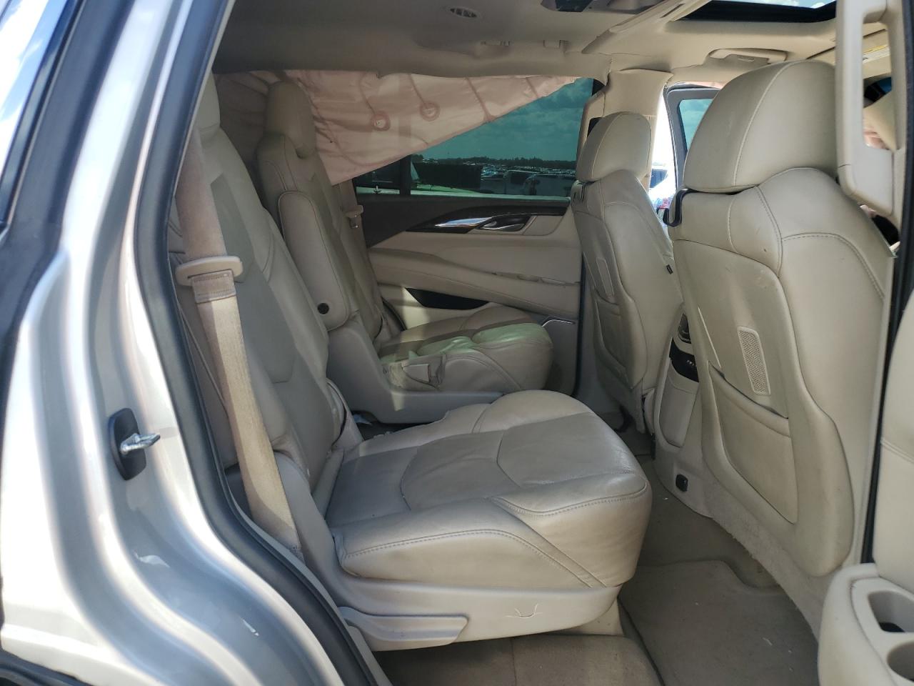 2016 Cadillac Escalade Luxury VIN: 1GYS3BKJ1GR326357 Lot: 77121494