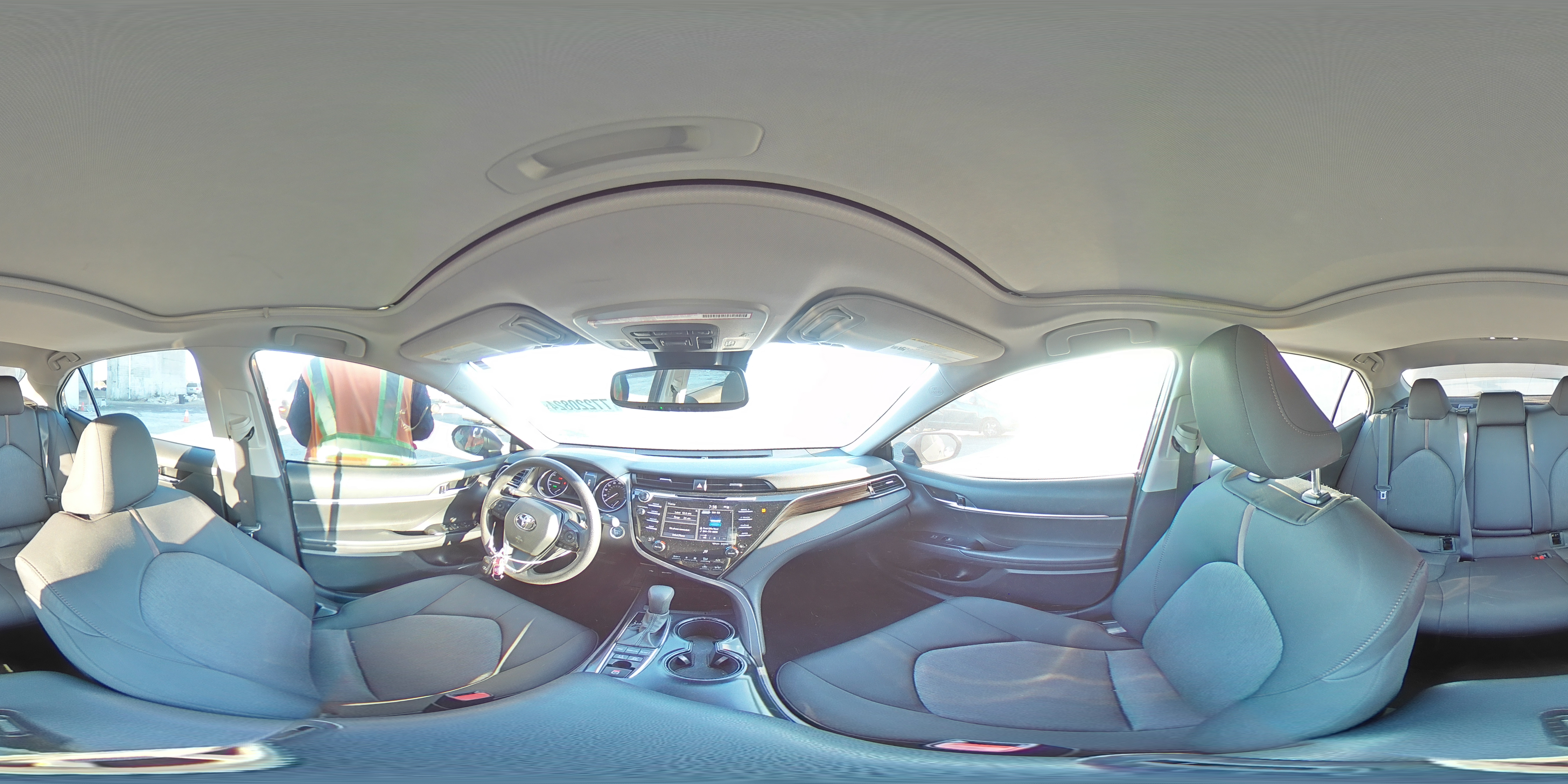 2020 Toyota Camry - Image 13