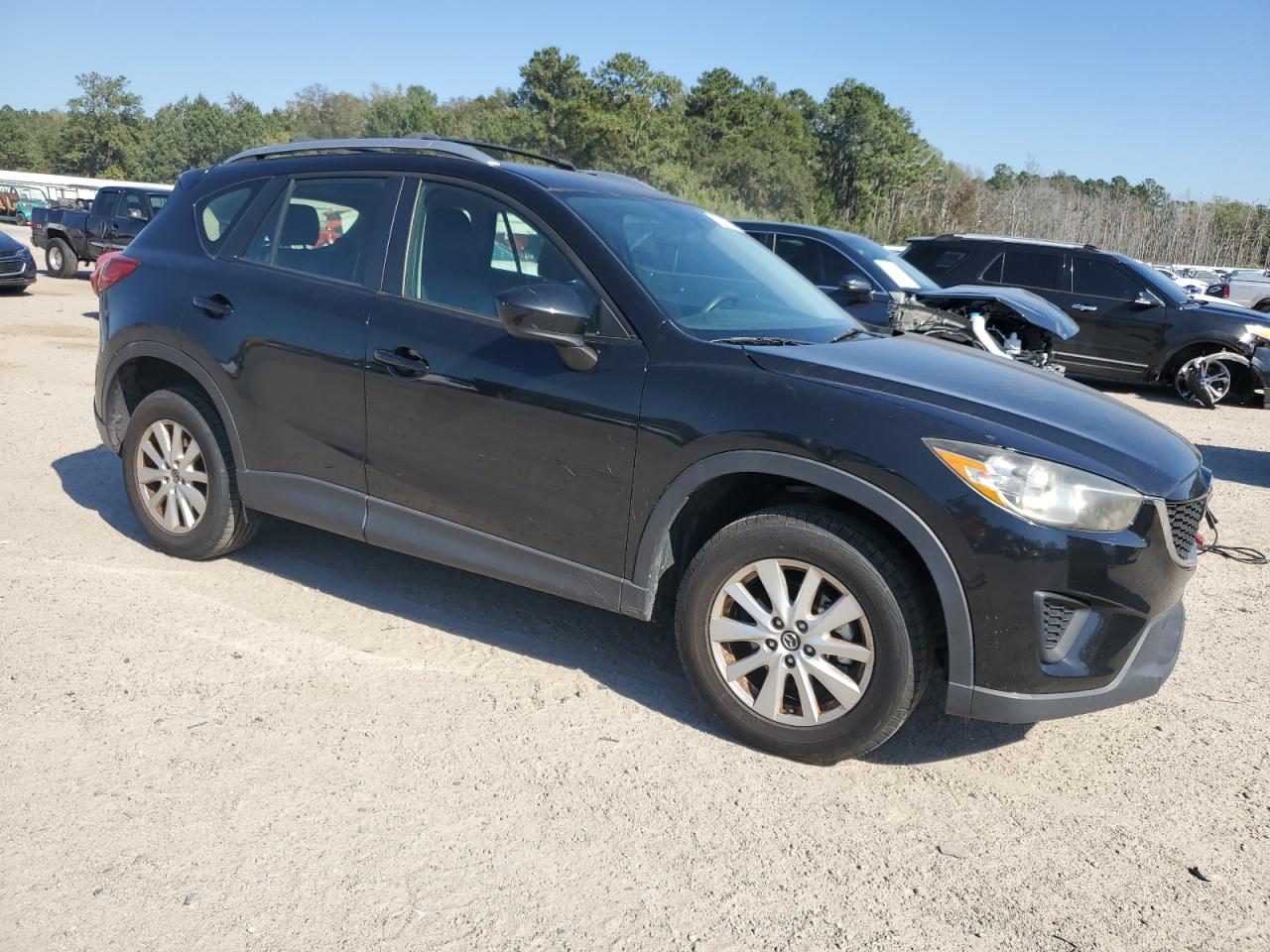 2014 Mazda Cx-5 Sport VIN: JM3KE2BE3E0333323 Lot: 75643334