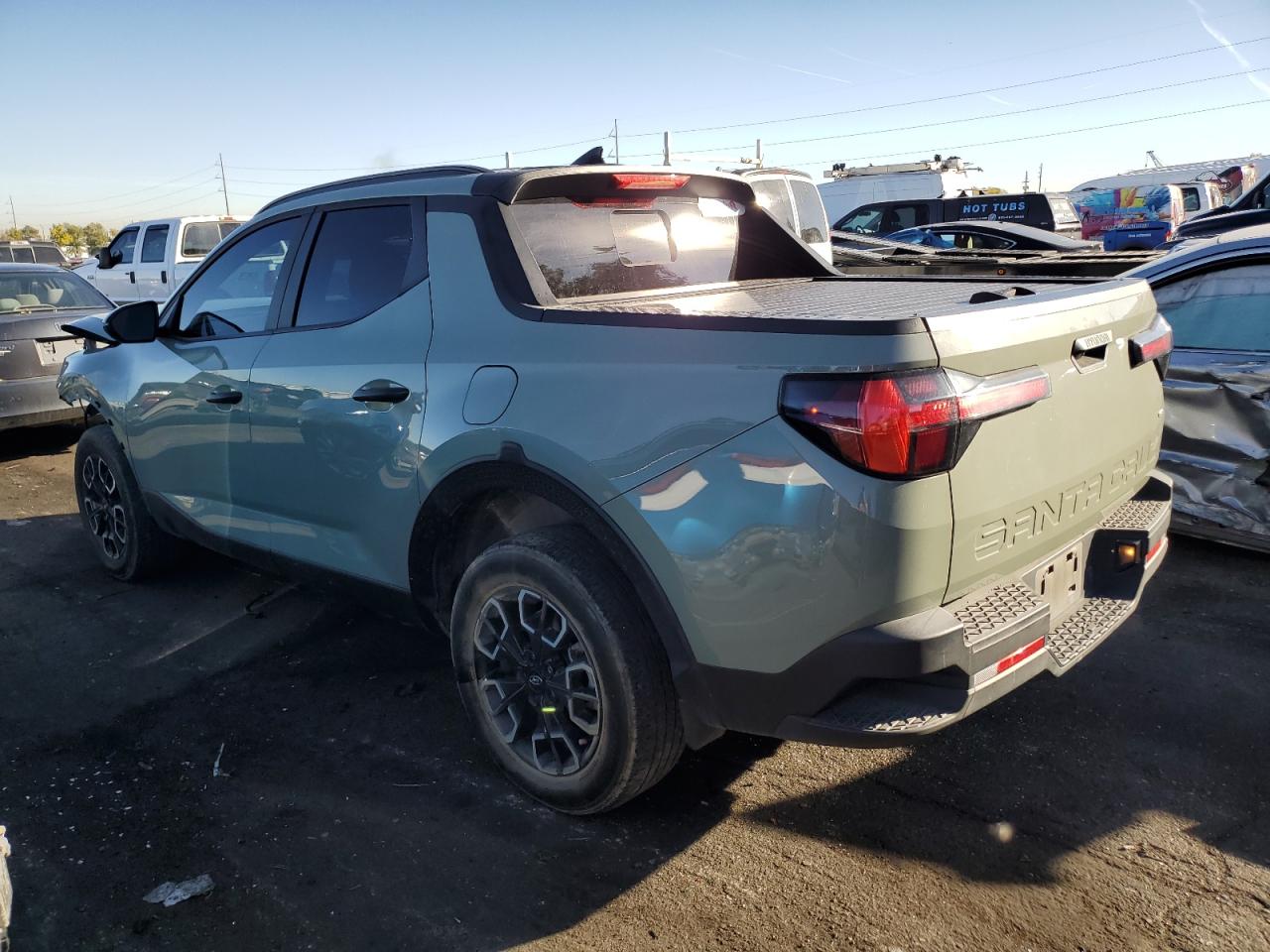 2023 Hyundai Santa Cruz - Image 2