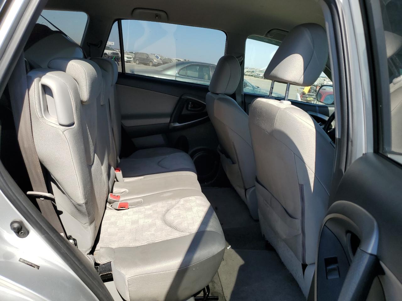 2009 Toyota RAV 4 - Image 11