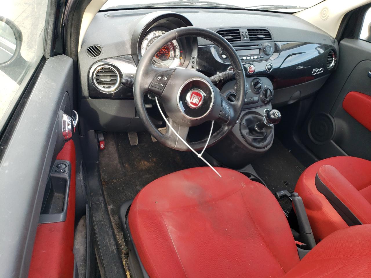 2012 Fiat 500 - Image 8