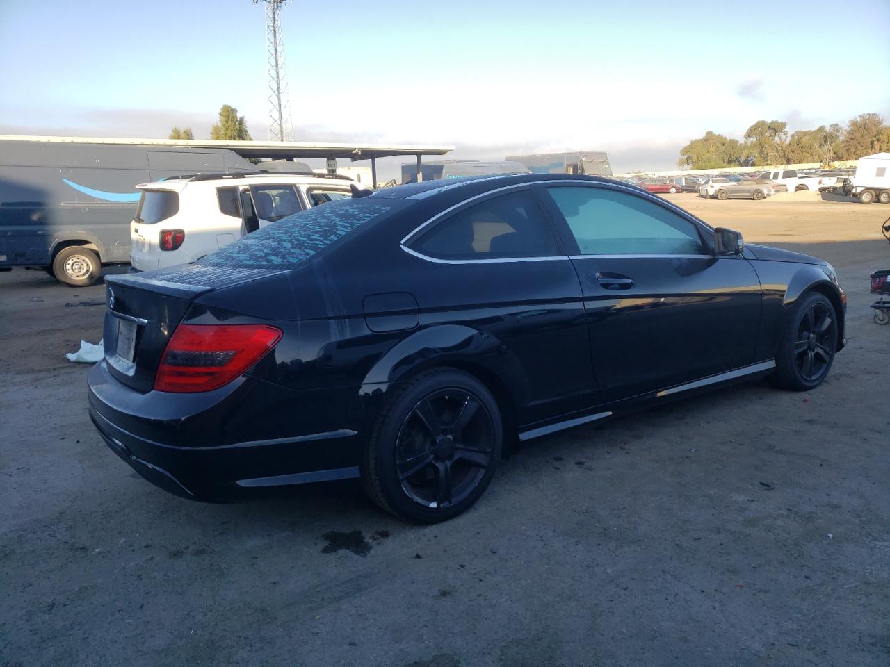 VIN WDDGJ4HB3EG288867 2014 MERCEDES-BENZ C-CLASS no.3