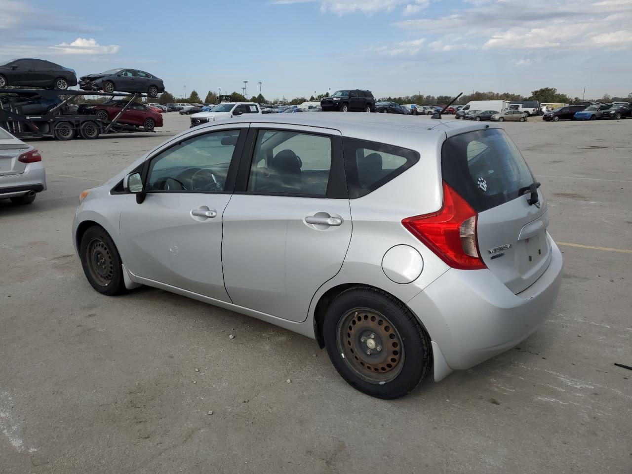 2014 Nissan Versa - Image 2