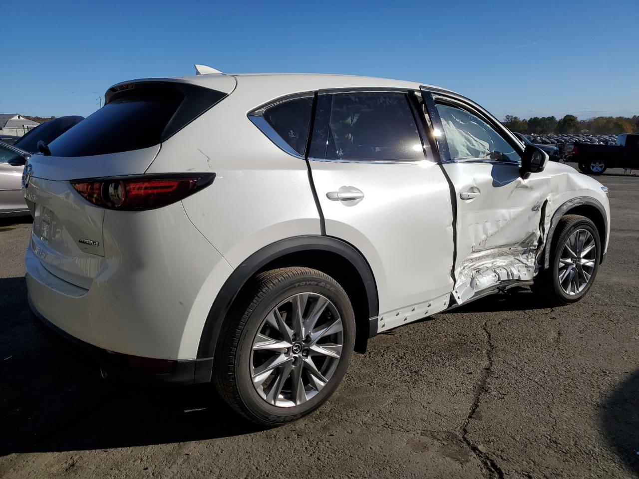 2021 Mazda Cx-5 Grand Touring VIN: JM3KFBDM6M1379206 Lot: 75626814