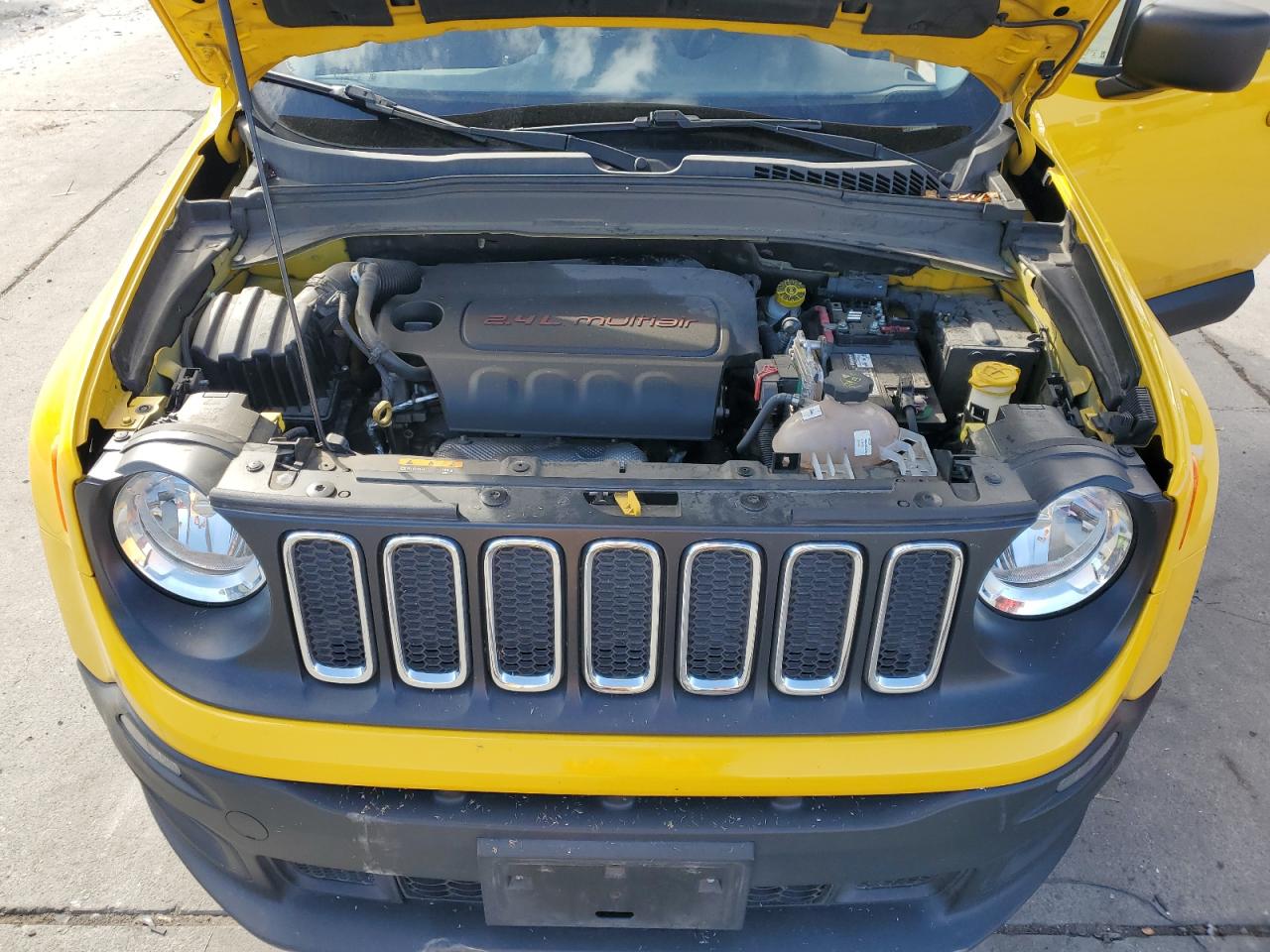 ZACCJAAB6HPE83306 2017 Jeep Renegade Sport