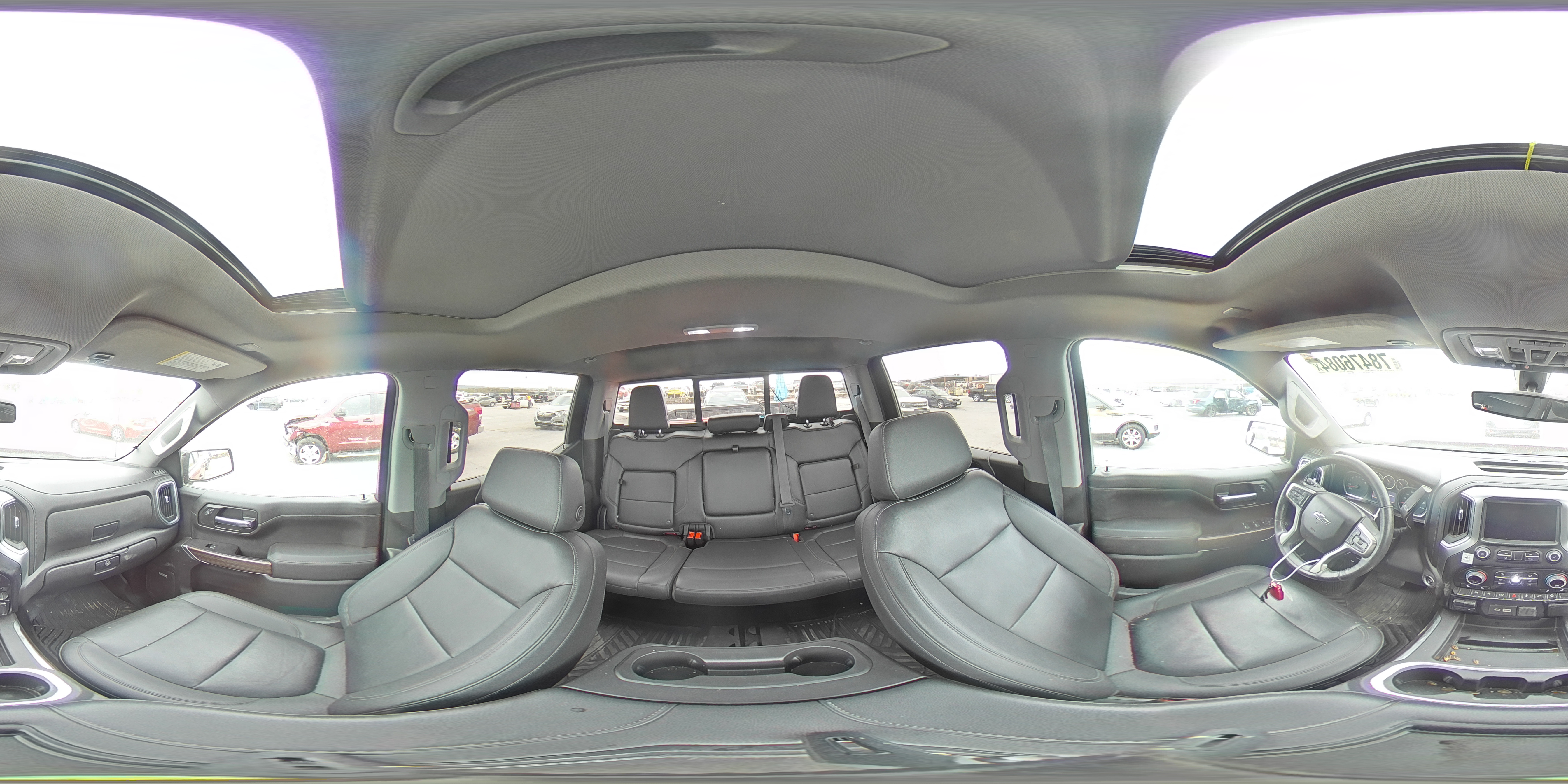 2021 Chevrolet Silverado - Image 13
