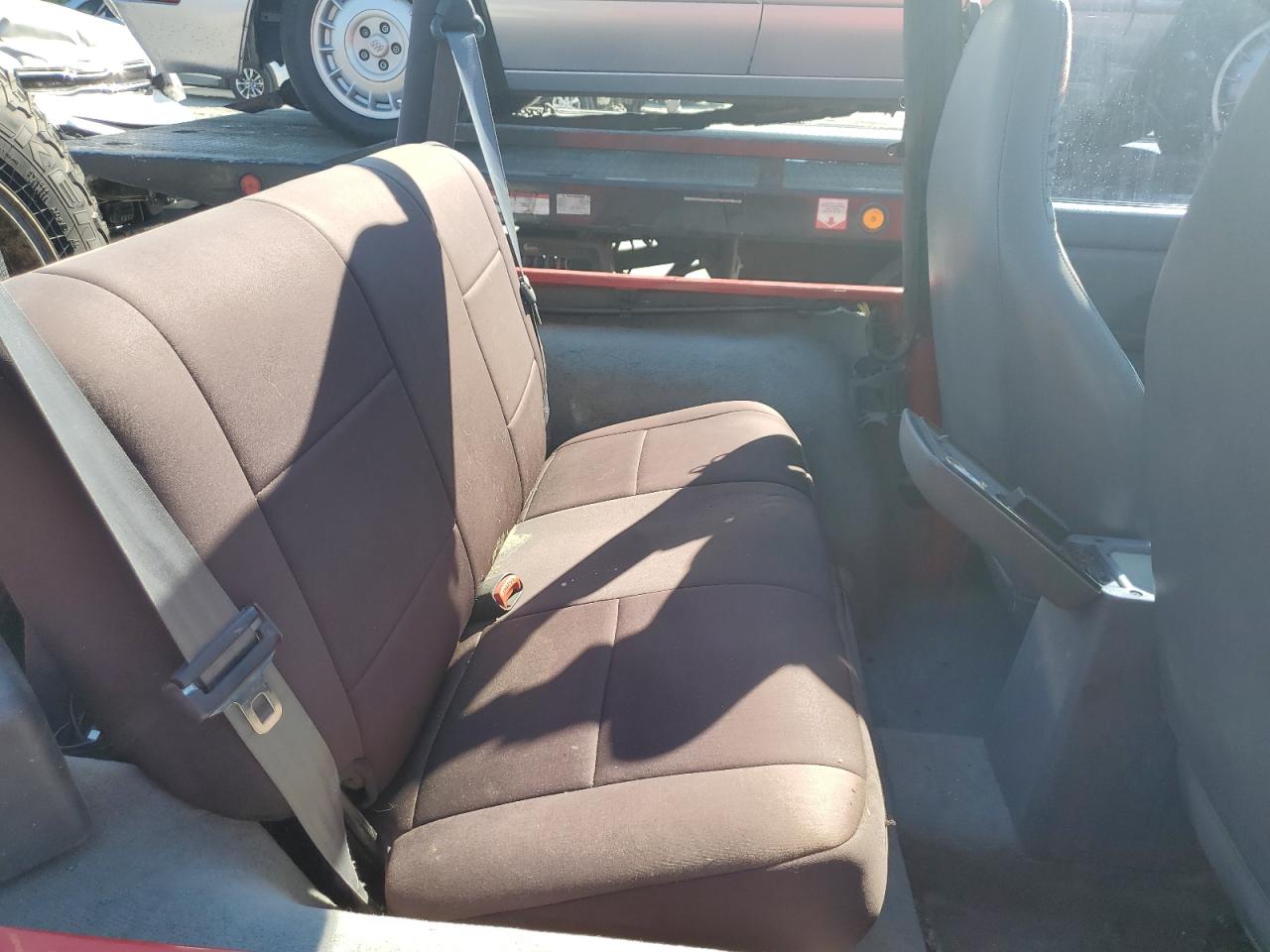1997 Jeep Wrangler - Image 10