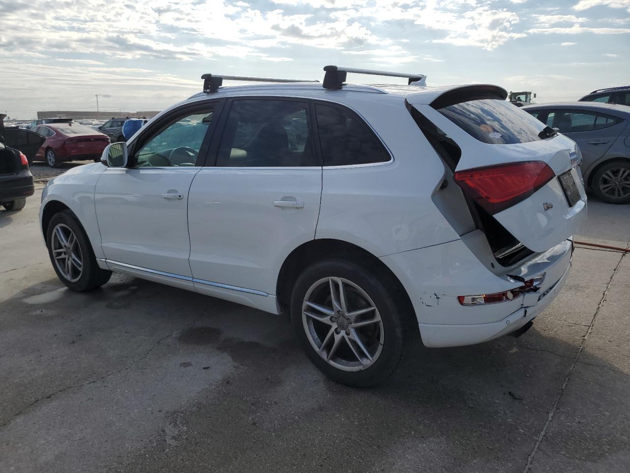 2013 Audi Q5 - Image 2