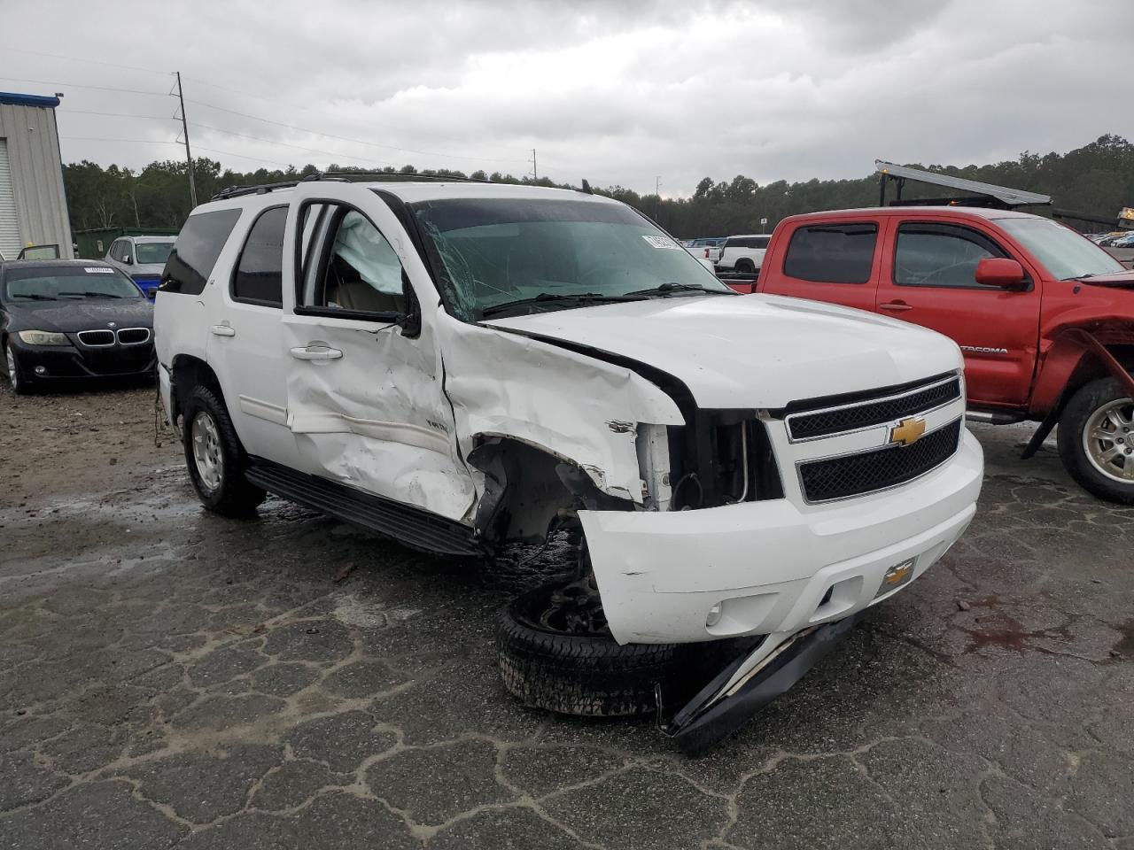 2012 Chevrolet Tahoe - Image 4