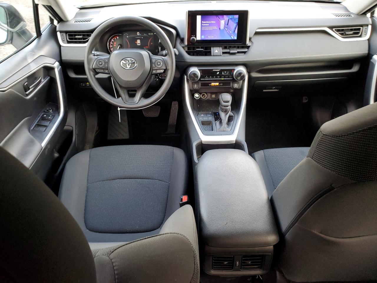 2024 Toyota RAV 4 - Image 8