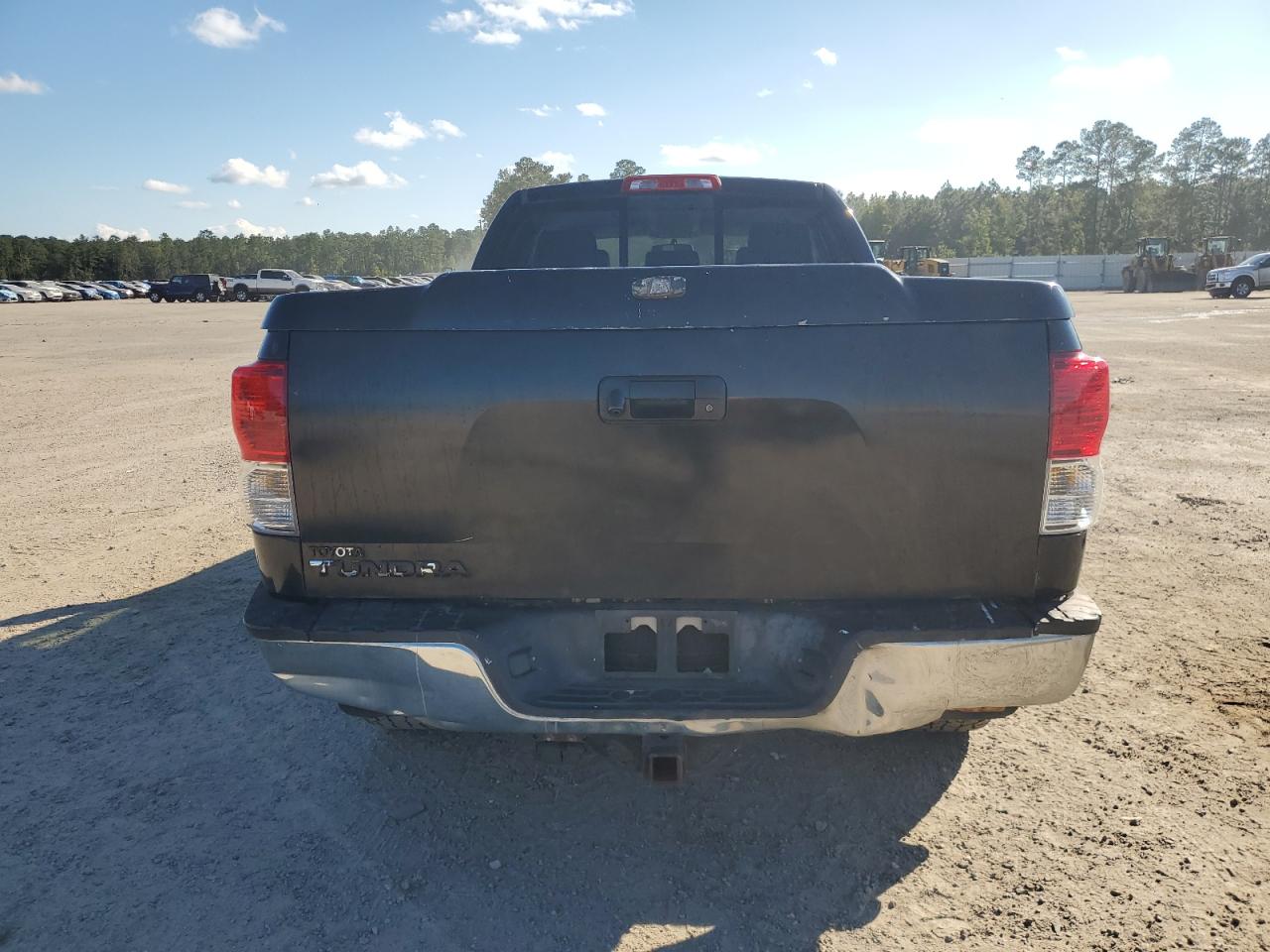 2010 Toyota Tundra - Image 6