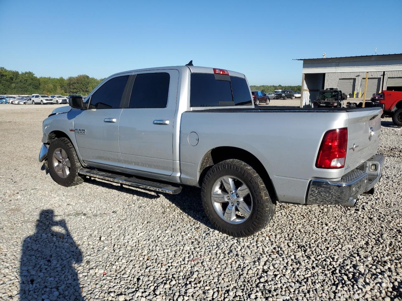 2015 RAM 1500 - Image 2