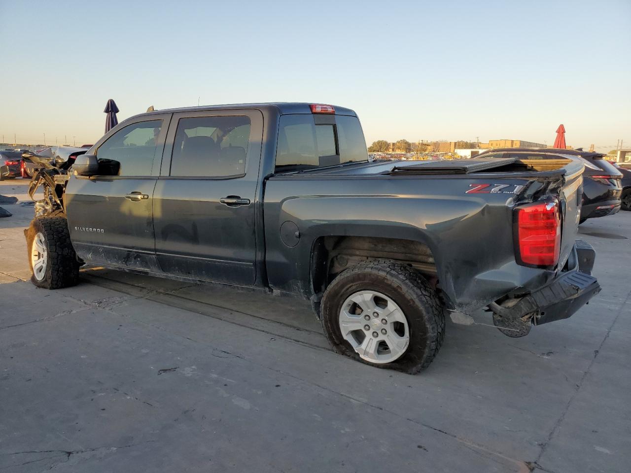 3GCUKREC7JG522804 2018 Chevrolet Silverado K1500 Lt