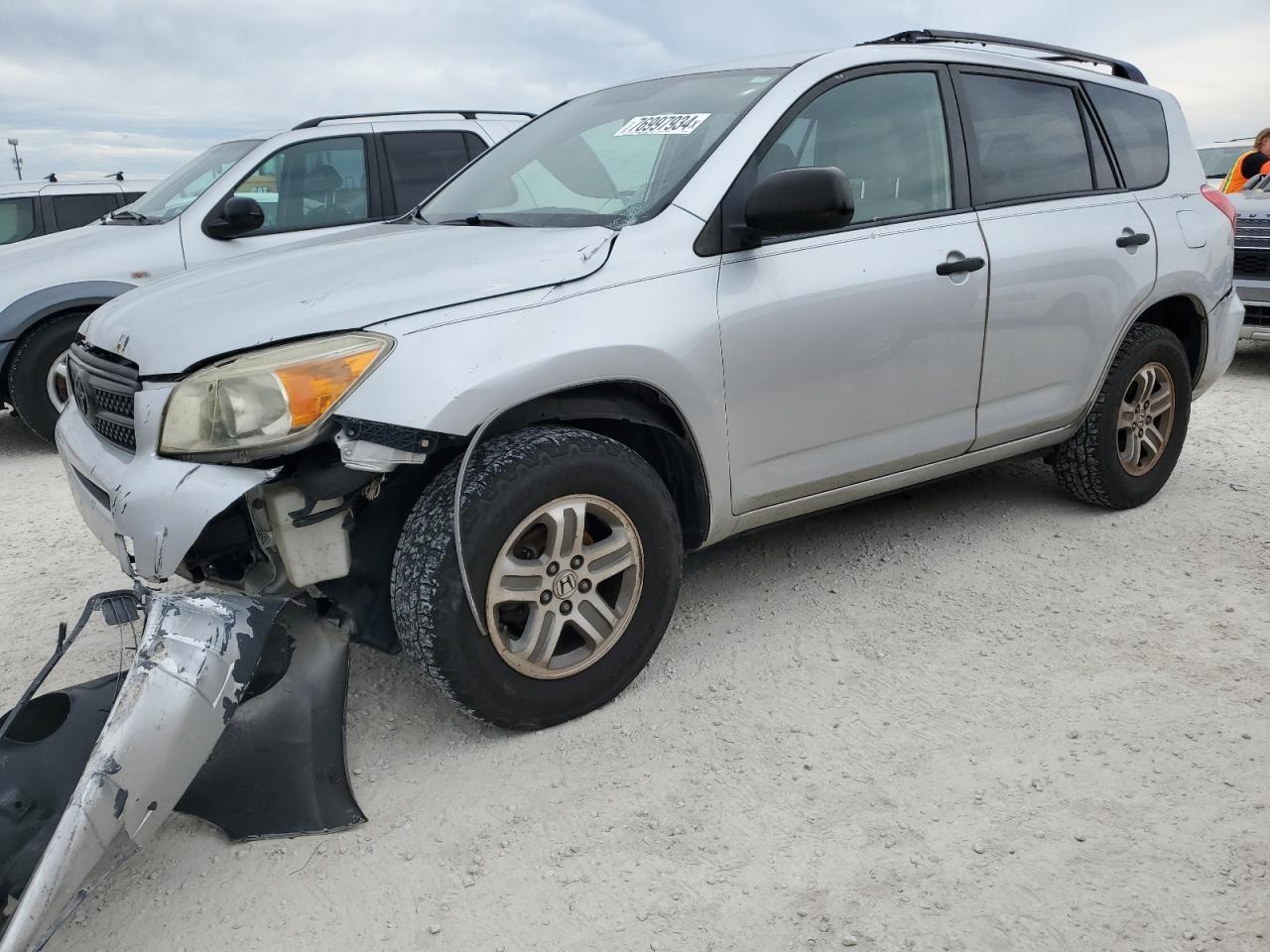 2007 Toyota RAV 4 - Image 1