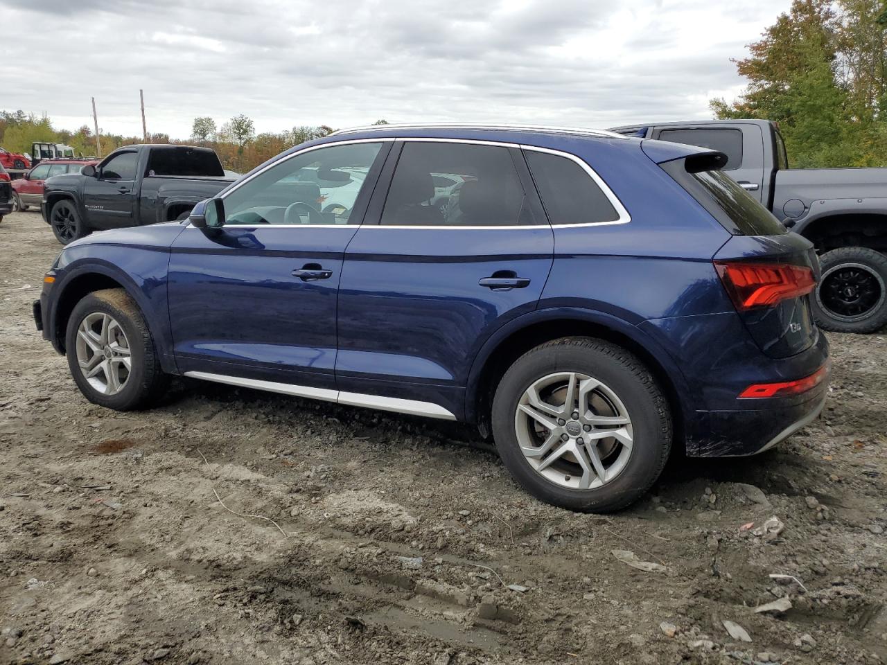 VIN WA1BNAFY1J2210927 2018 AUDI Q5 no.2