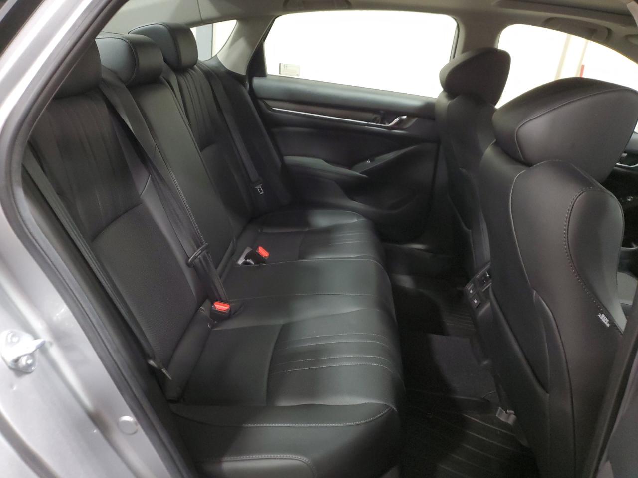 2021 Honda Accord - Image 11