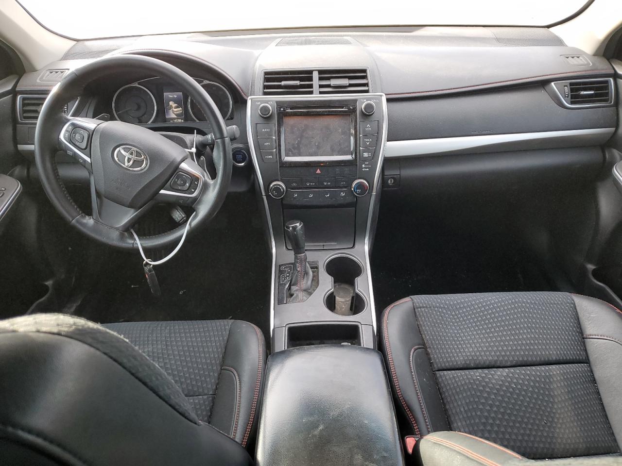 2015 Toyota Camry - Image 8