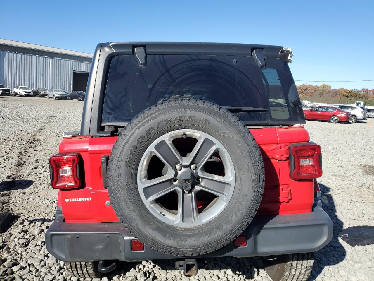 2018 Jeep Wrangler Unlimited Sahara VIN: 1C4HJXEG6JW142799 Lot: 77963074