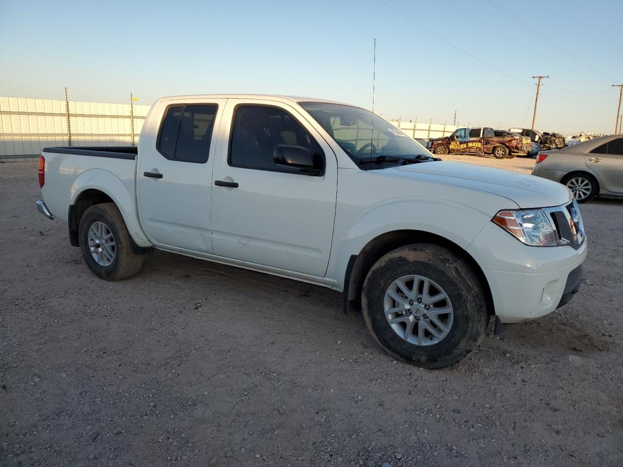 2020 Nissan Navara (Frontier) - Image 4
