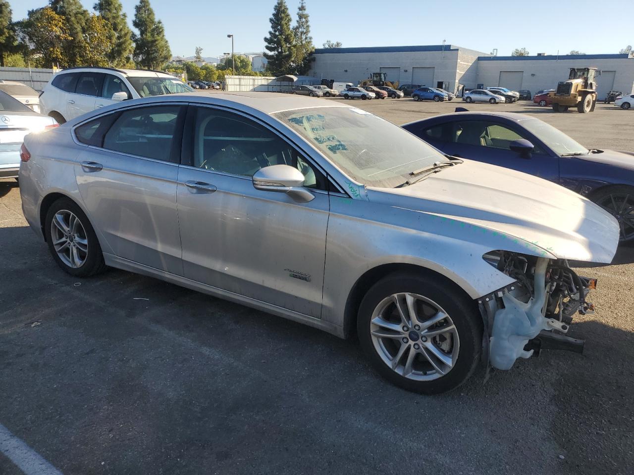 VIN 3FA6P0SU7GR187601 2016 FORD FUSION no.4