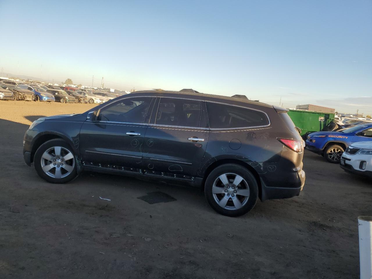 2014 Chevrolet Traverse - Image 2