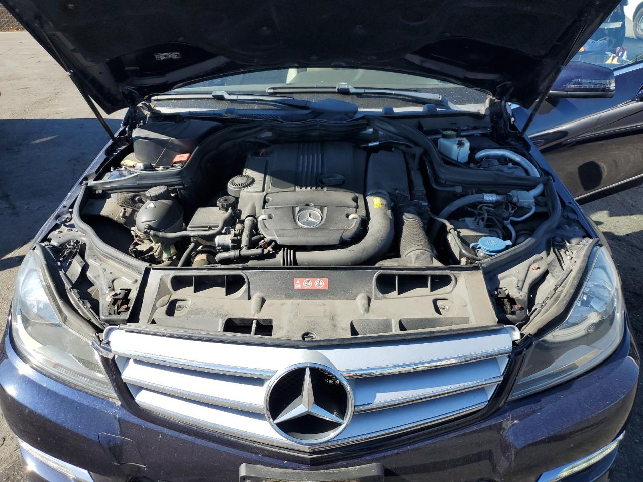 2013 Mercedes-Benz C 250 VIN: WDDGF4HB8DR278582 Lot: 76100294