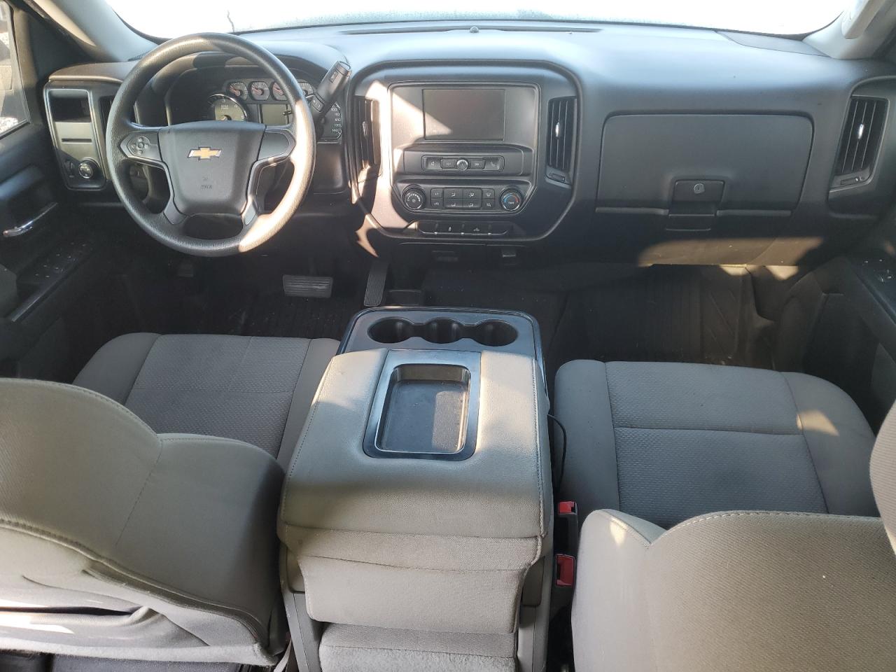 2016 Chevrolet Silverado - Image 8