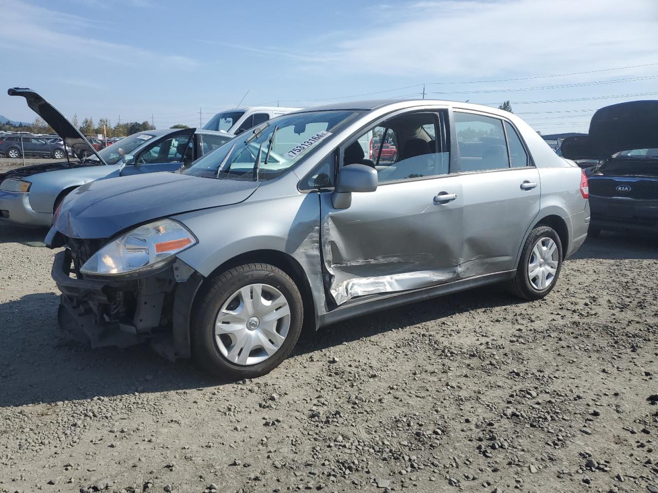2010 Nissan Versa - Image 1