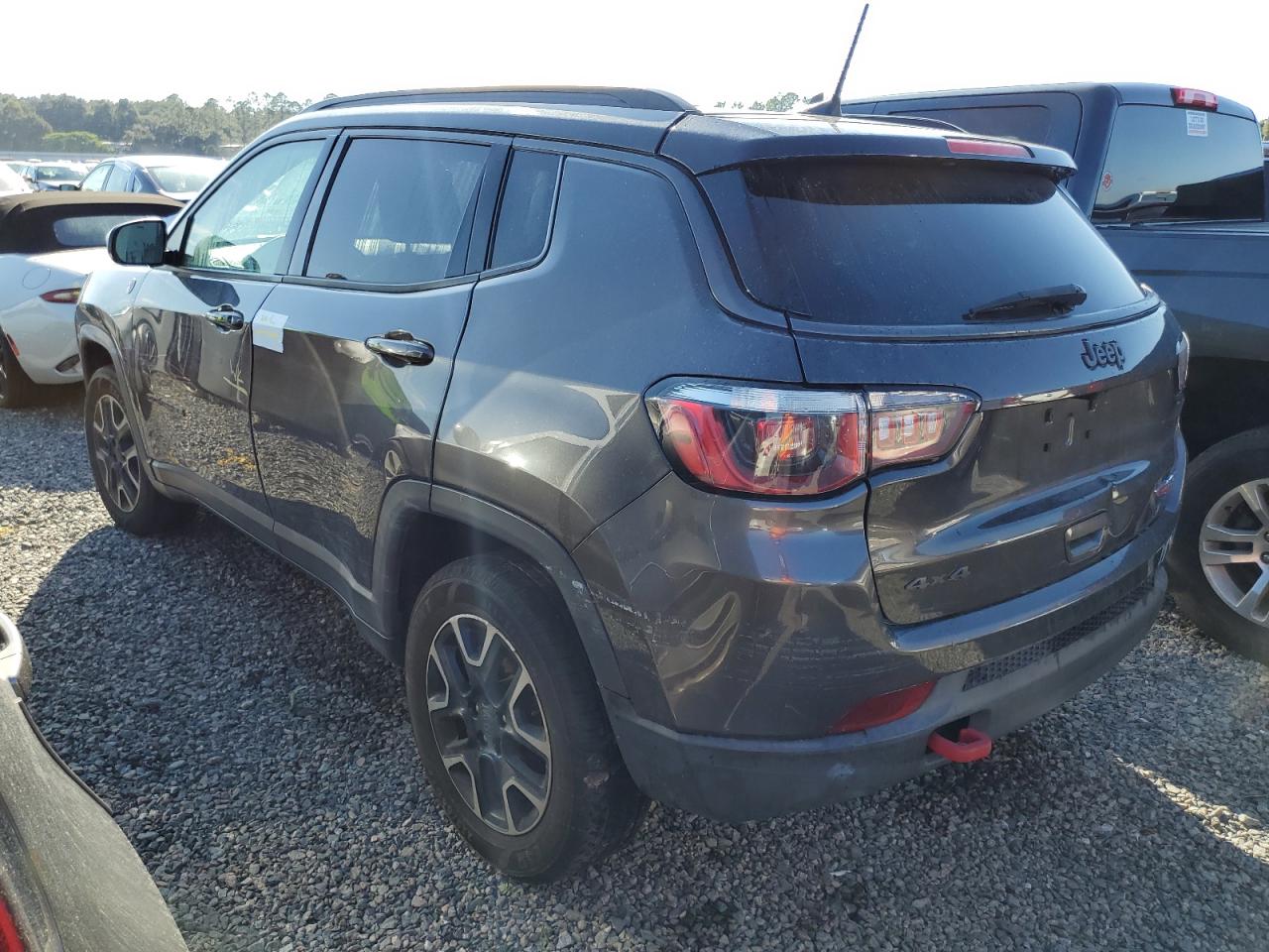 2019 Jeep Compass - Image 2