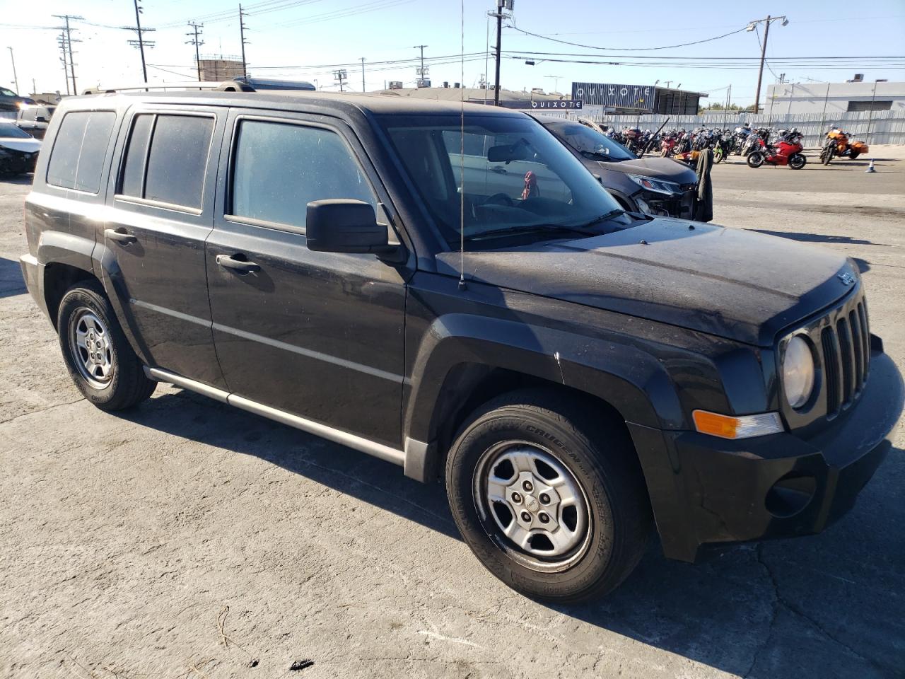 2010 Jeep Liberty (Patriot) - Image 4