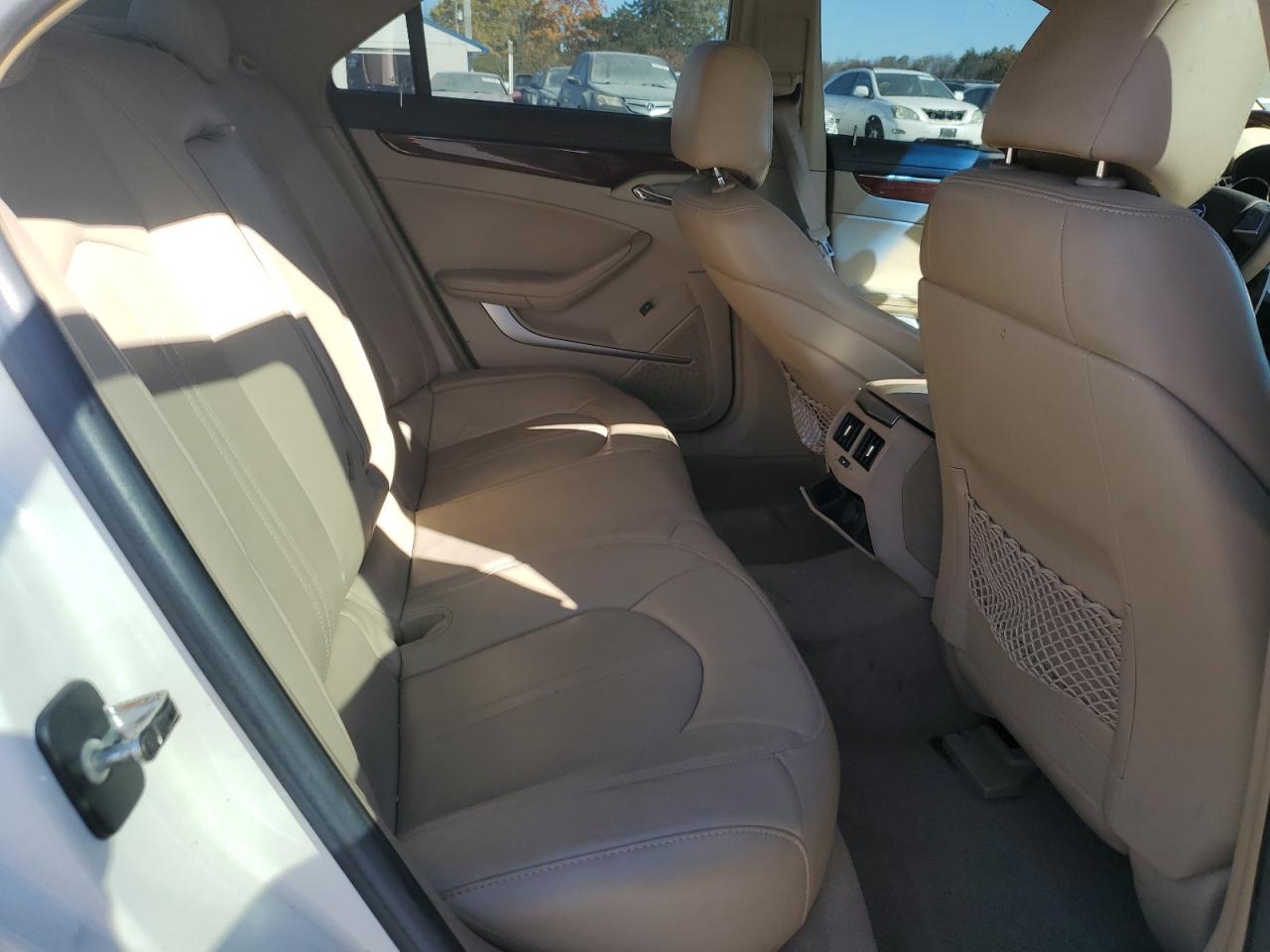 2009 Cadillac CTS - Image 10