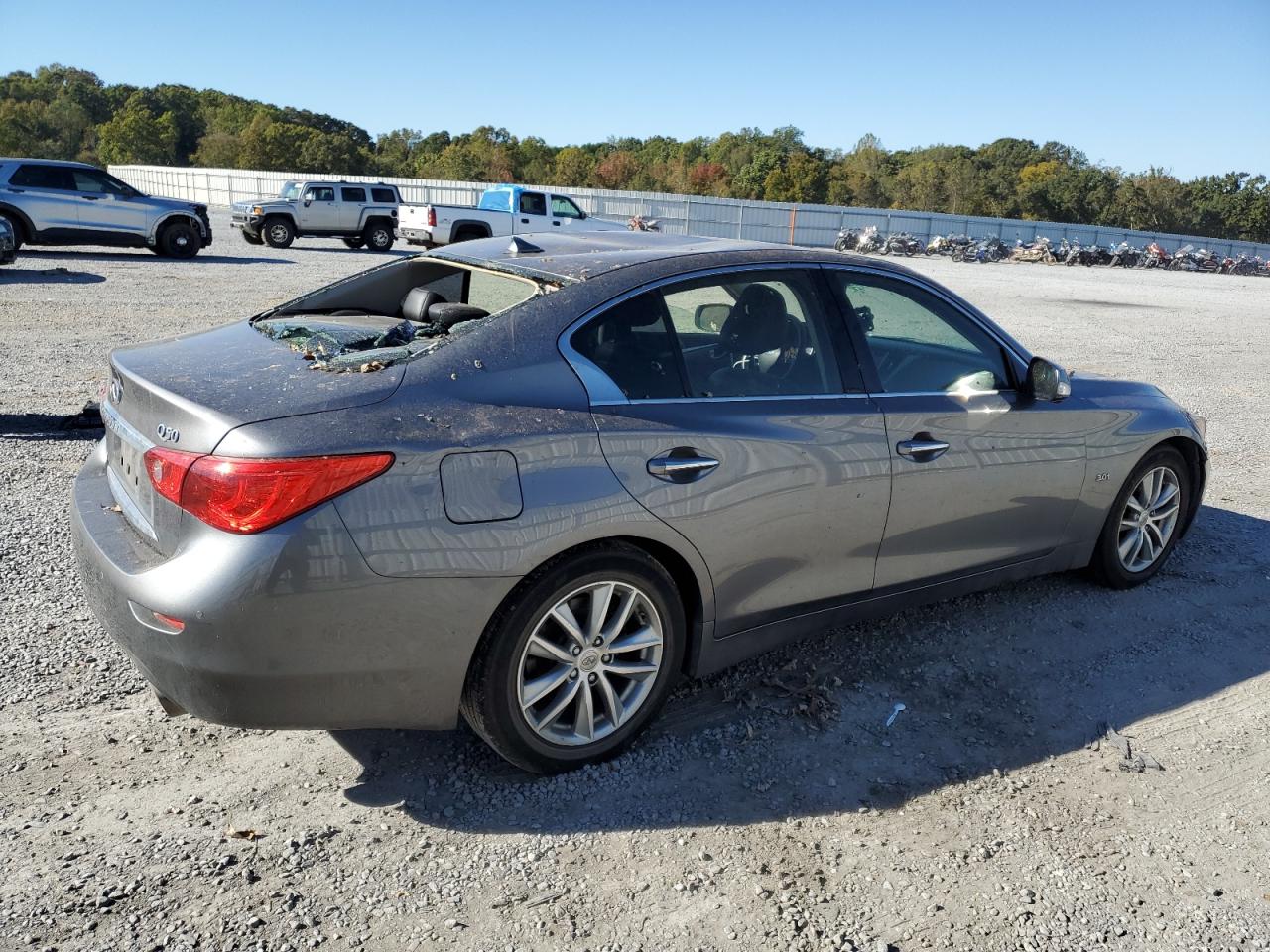 2016 Infiniti Q50 - Image 3