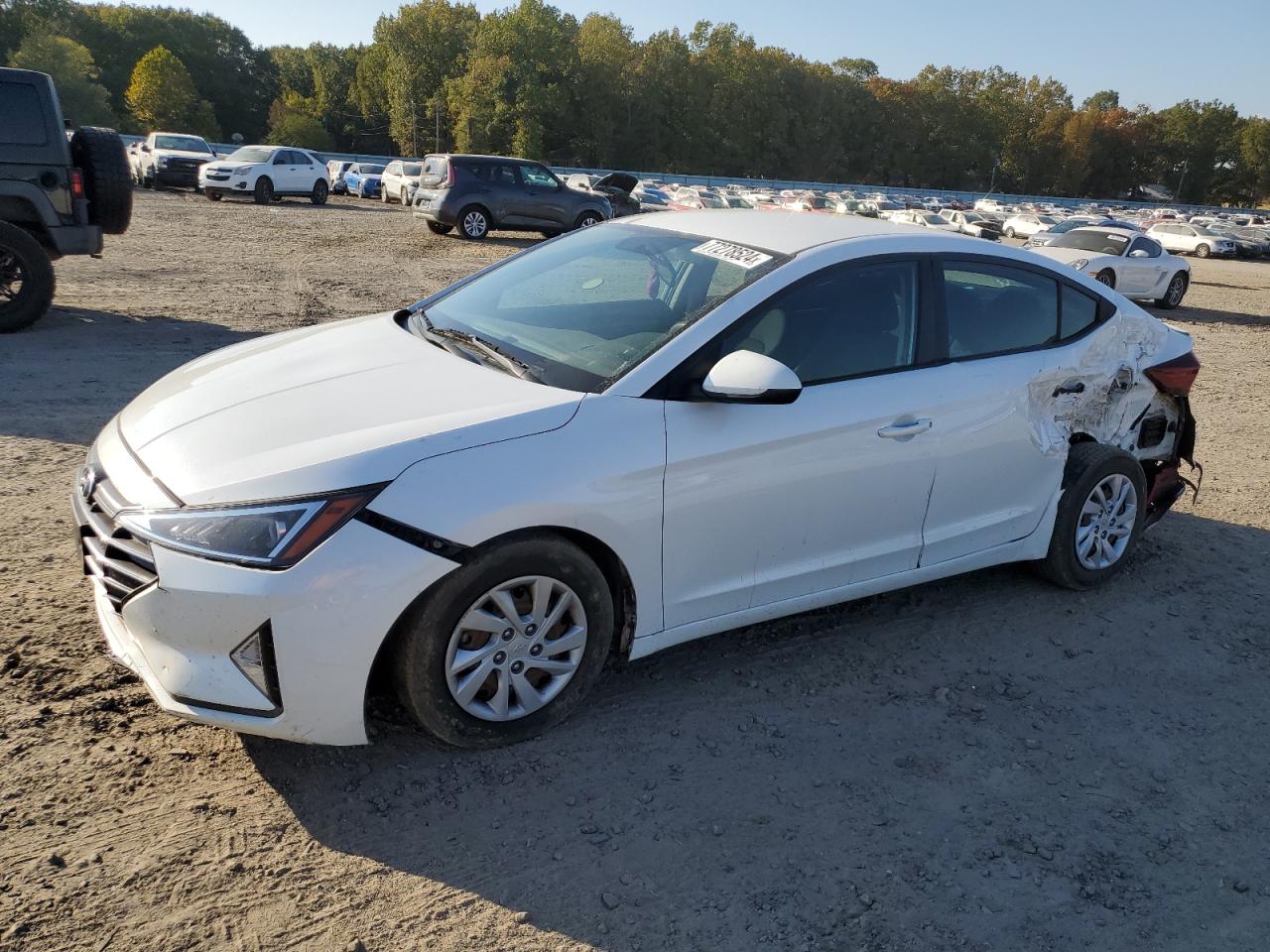2019 Hyundai Elantra - Image 1