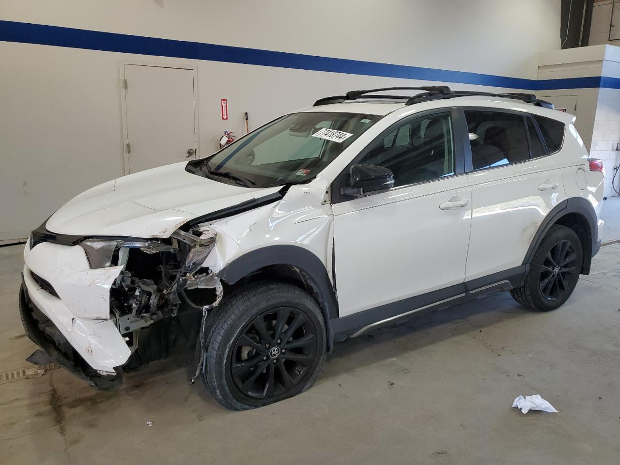 2018 Toyota RAV 4 - Image 1
