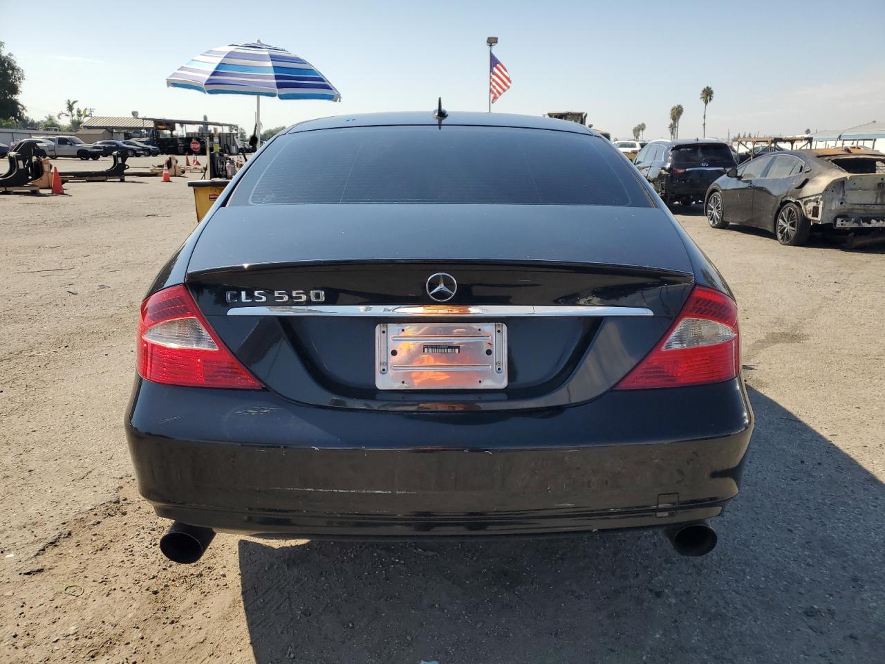 2007 Mercedes-Benz Cls 550 VIN: WDDDJ72X17A083837 Lot: 74591864