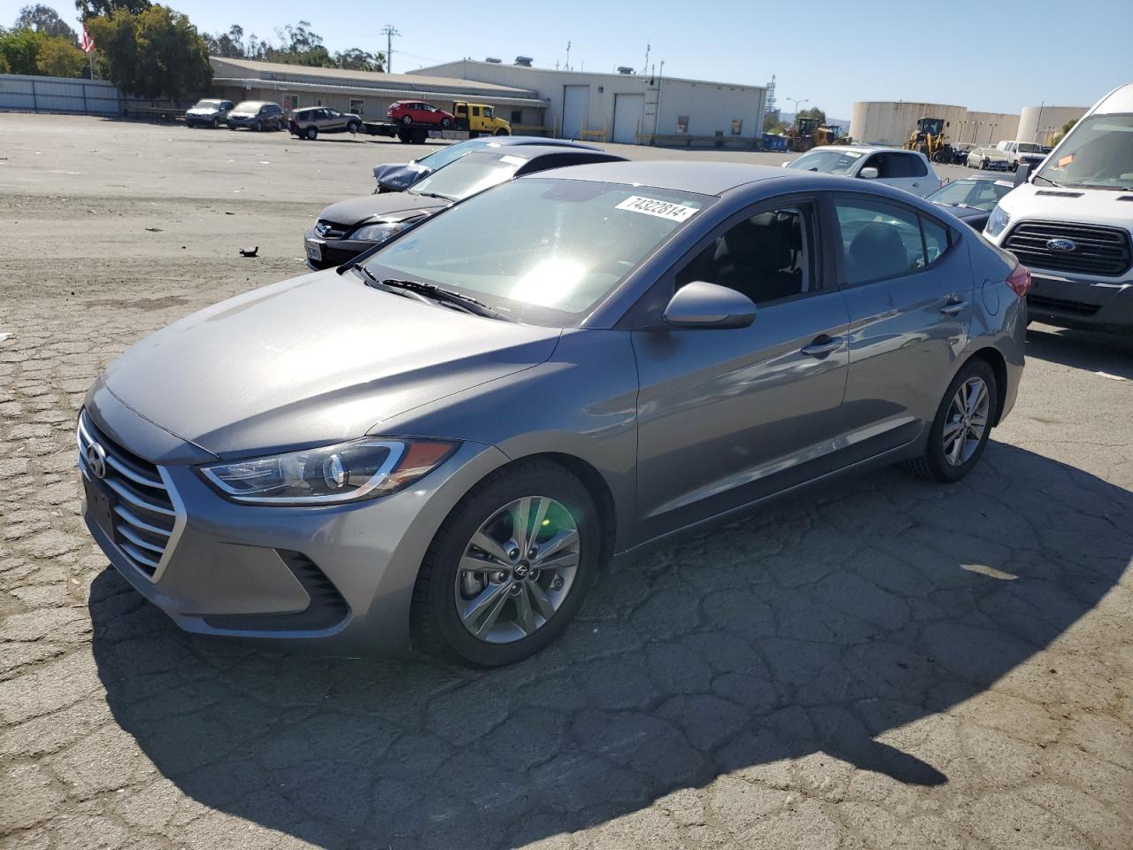 5NPD84LF2JH391948 2018 HYUNDAI ELANTRA - Image 1